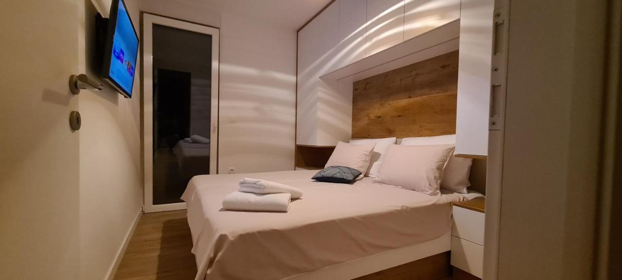 Apartman Marcelina 2 In Trogir Exterior photo