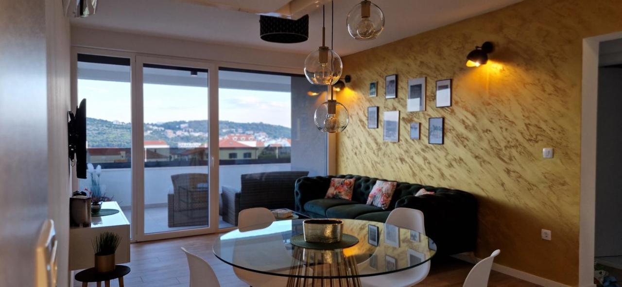 Apartman Marcelina 2 In Trogir Exterior photo